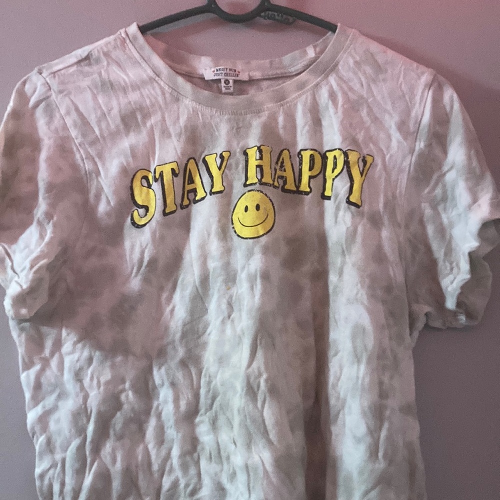 Stay happy shirt size Medium